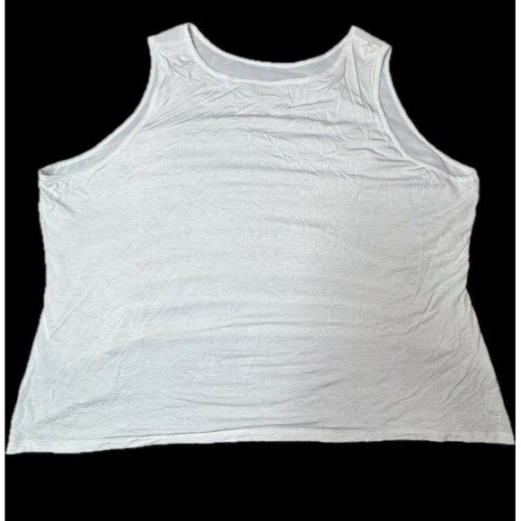 Avenue Sleeveless Pleated Top Bright Cream Plus Size 30/32 - Picture 2 of 10